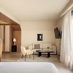 Anfitrion & Villa *