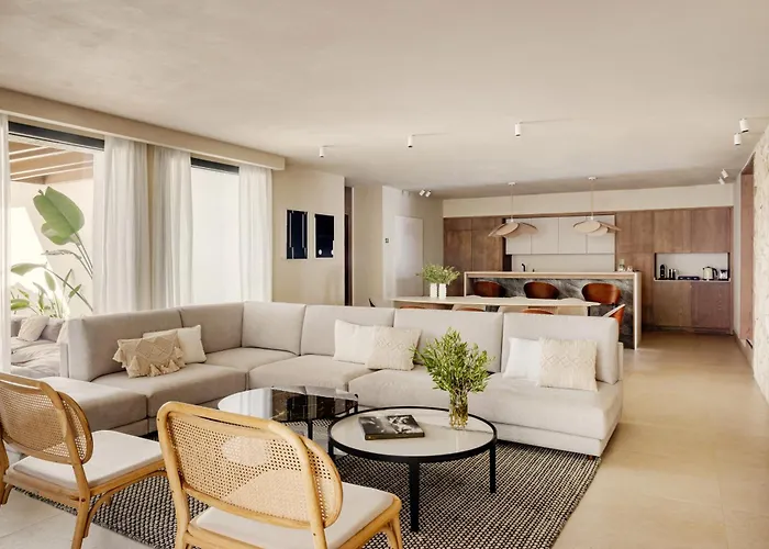 Anfitrion & * ماربيا