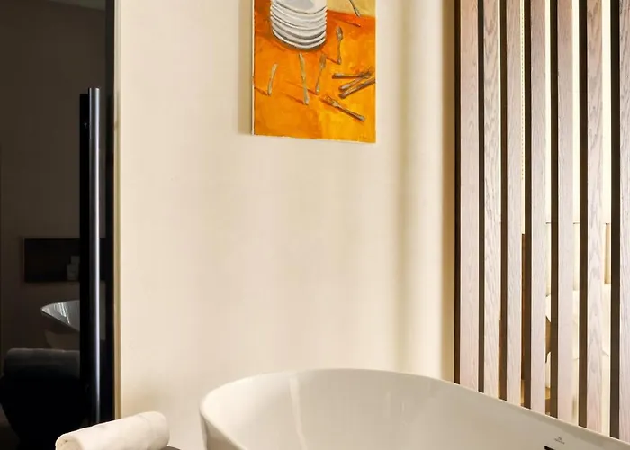 Anfitrion & * ماربيا