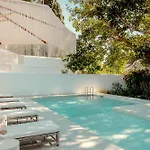 Anfitrión Villas&suites Marbella
