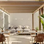 Anfitrión Villas&suites *