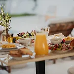 Anfitrión Villas&suites *